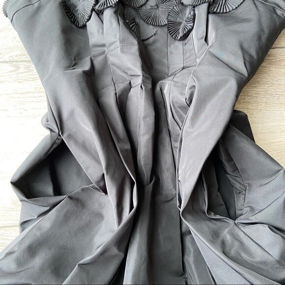 BCBGMaxAzria  TAFFETA SCALLOPED BABYDOLL MINI DRESS - Picture 15 of 16